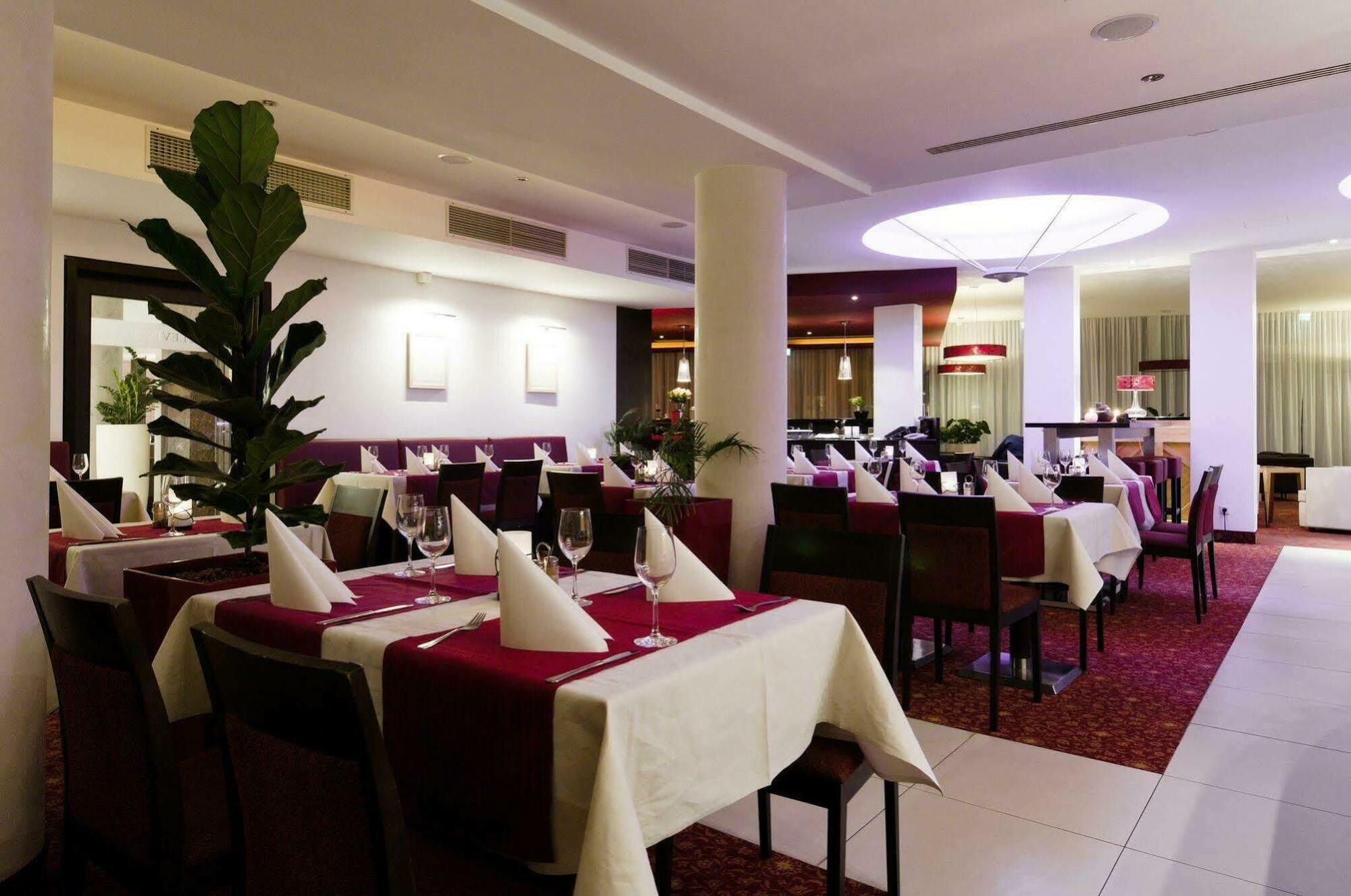 Hotel Europa München Restaurang bild